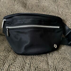 City Adventurer Belt Bag 2.5L Black